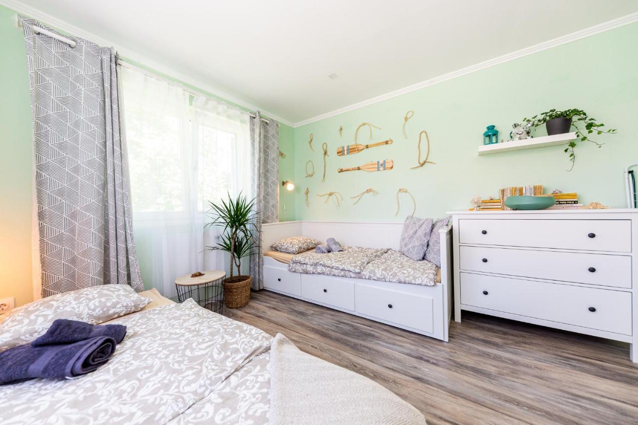 Berrybay Holidayhome Балатонкерестур Экстерьер фото
